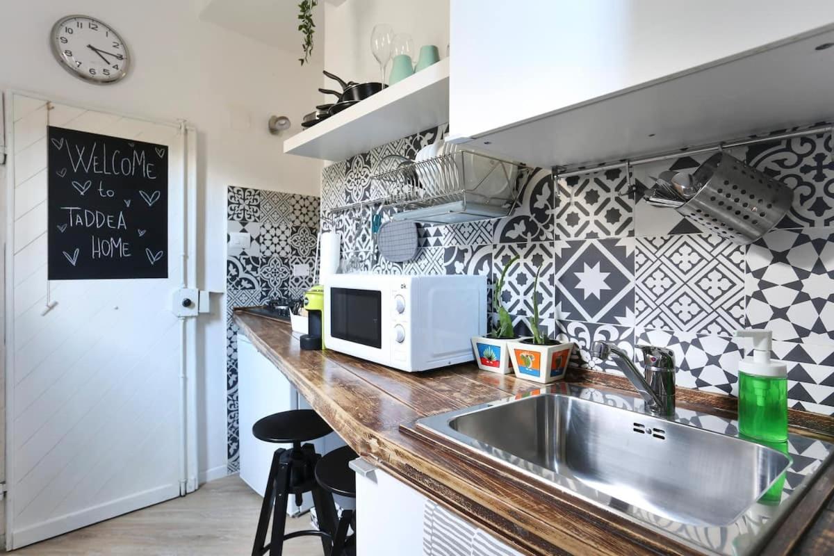 Apartment Market Living Florenz
