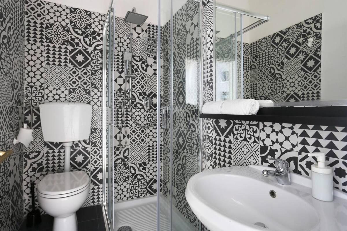 Market Living Apartamento